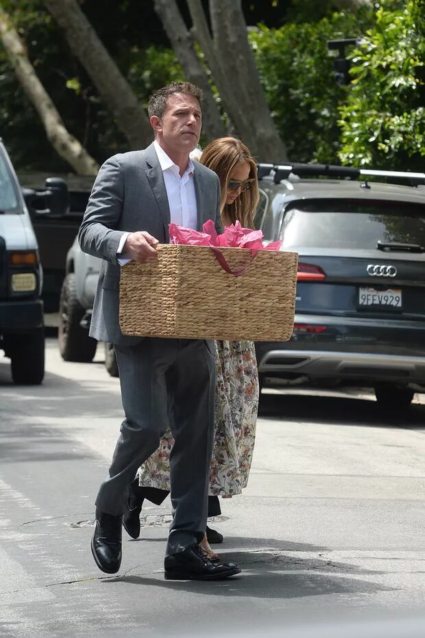 Jennifer Lopez y Ben Affleck evitaron intercambiar muestras de afecto durante su reaparición pública (Foto: The Grosby Group)